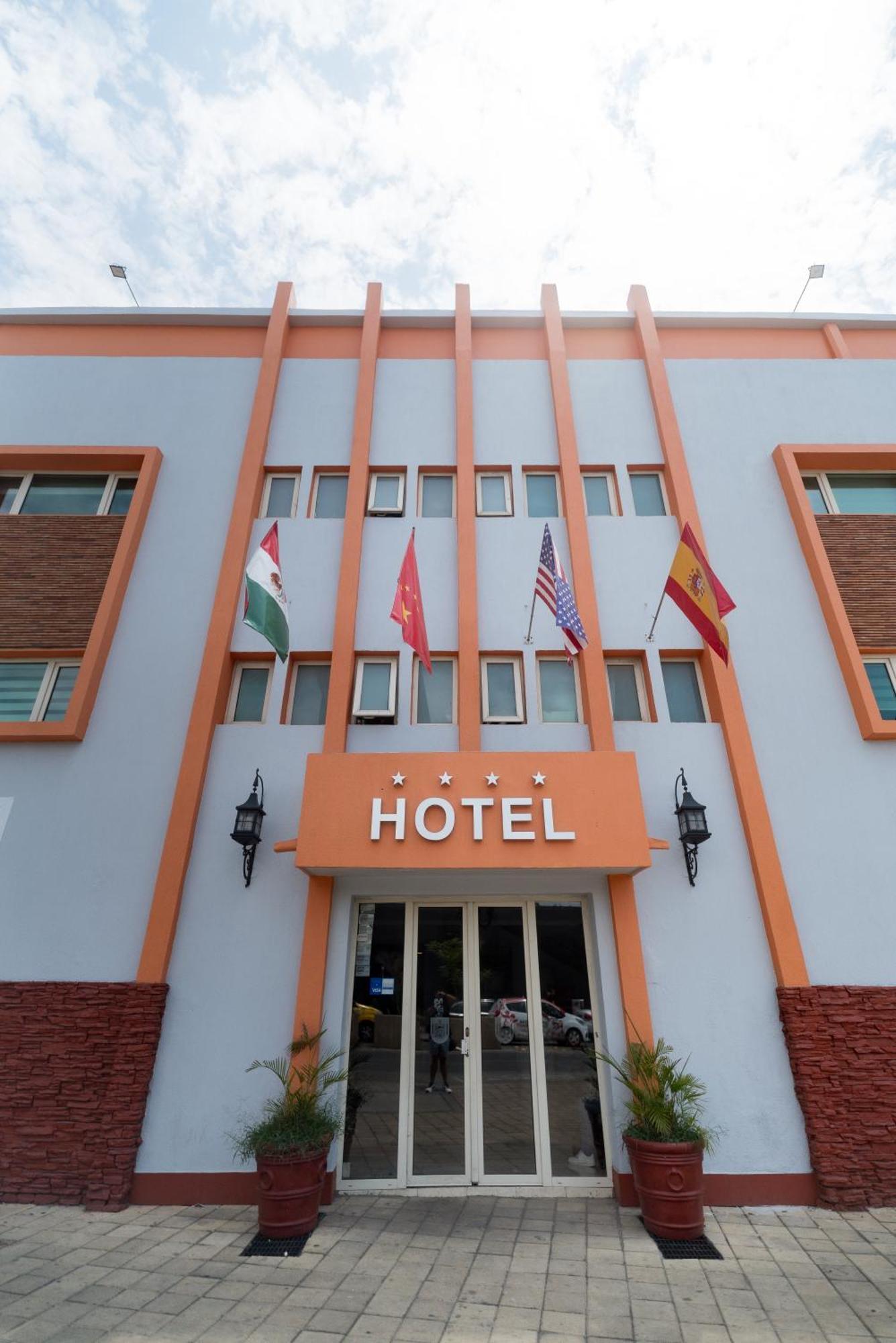 Hotel Alcazar Guadalajara Exterior foto
